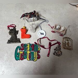 Lot of 9 Christmas ornaments